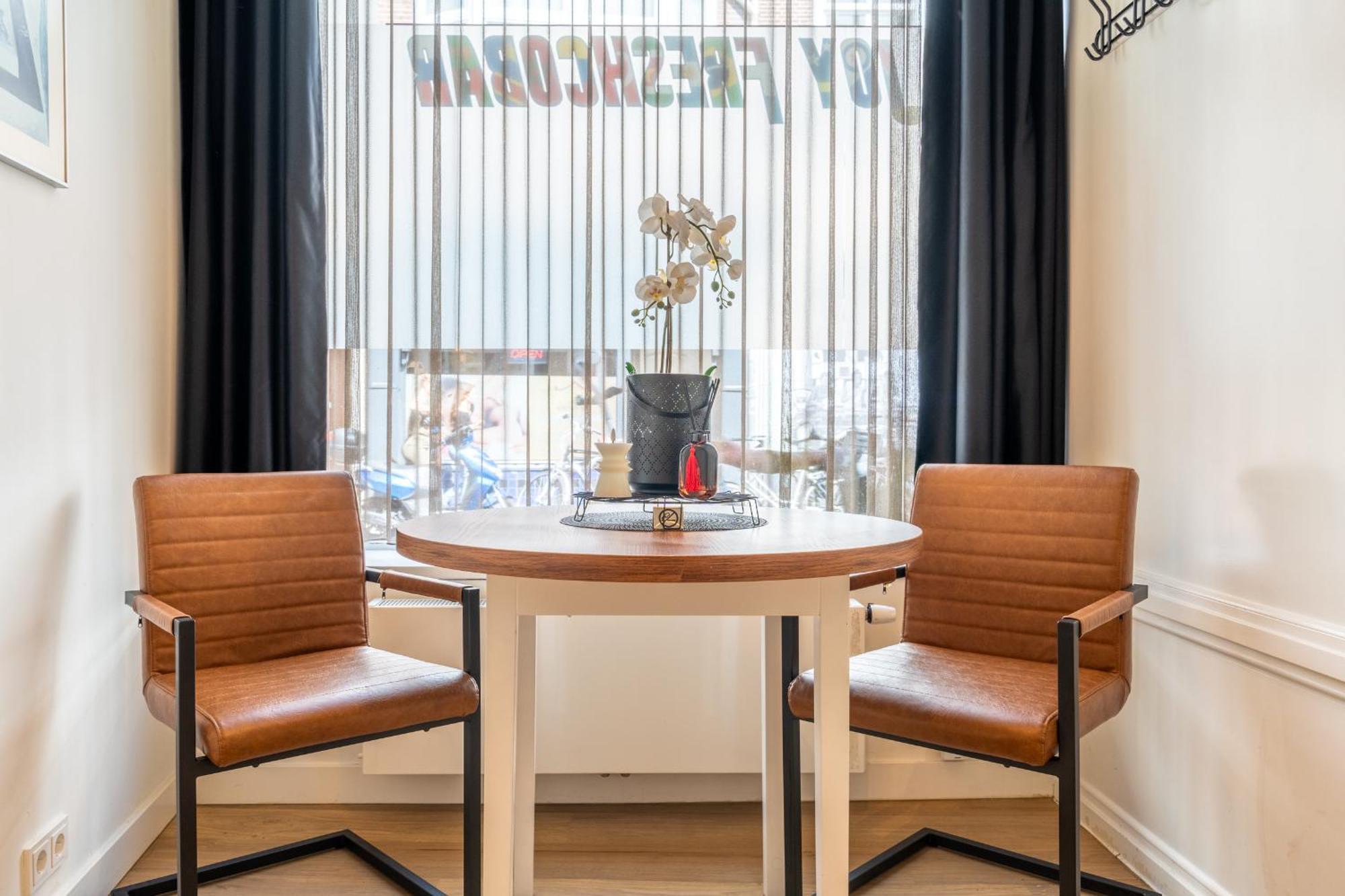 Stylish Studio In The Heart Of Breda City Center Buitenkant foto