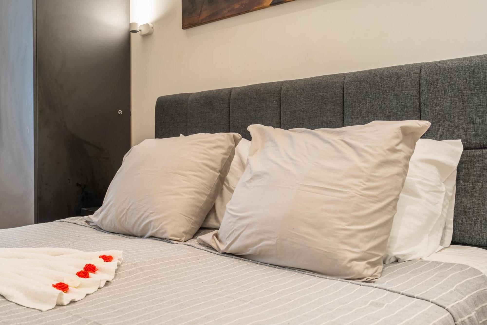 Stylish Studio In The Heart Of Breda City Center Buitenkant foto