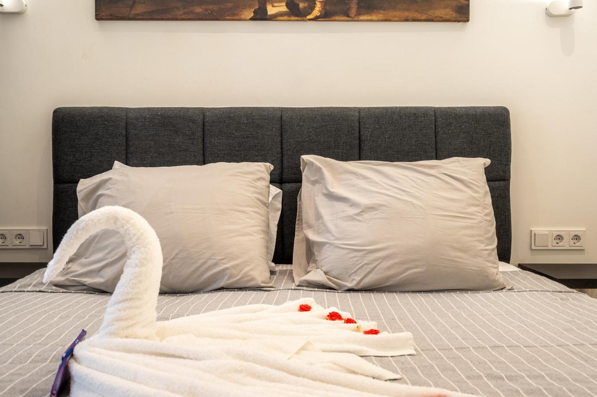 Stylish Studio In The Heart Of Breda City Center Buitenkant foto
